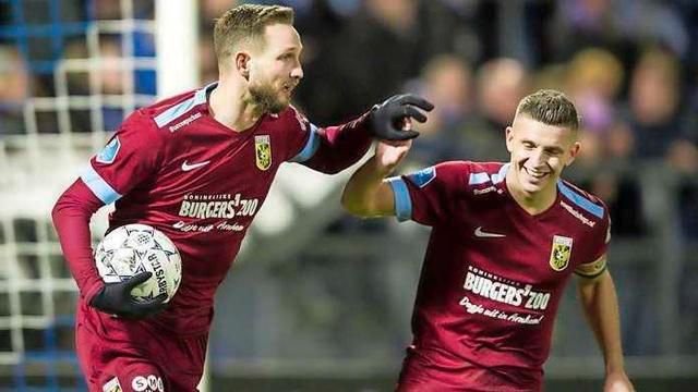 也显示了她 也显示了她