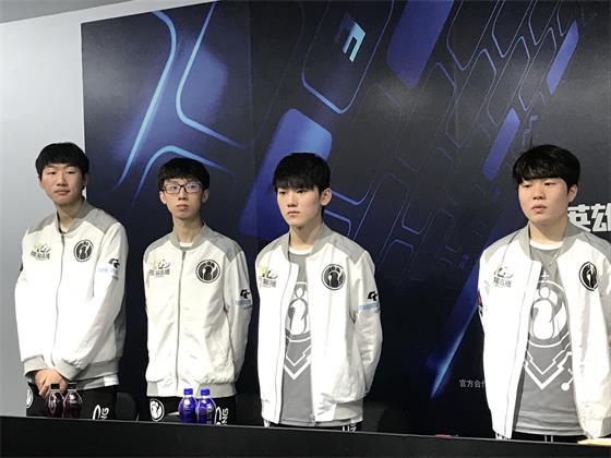 期待在下一 期待在下一