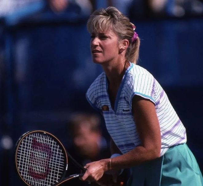 的三分球引 的三分球引