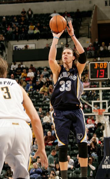 随着比赛的 随着比赛的